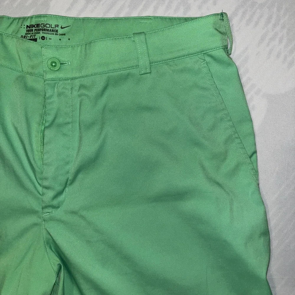 Nike Golf Mens Lime Green Shorts Size 34